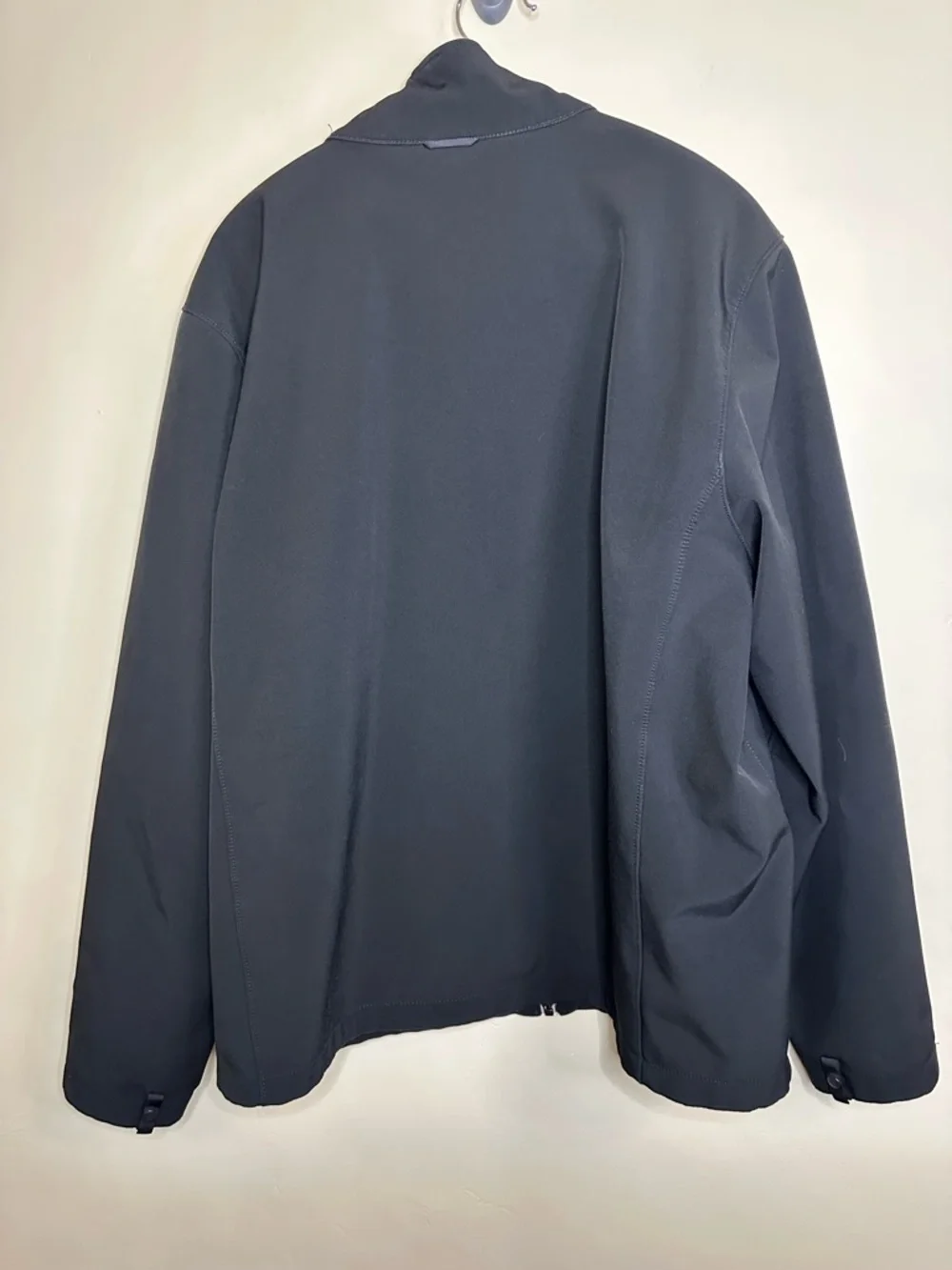 The North Face Men’s LARGE Black Classic Lightweight Relaxed Fit Full-Zip Jacket